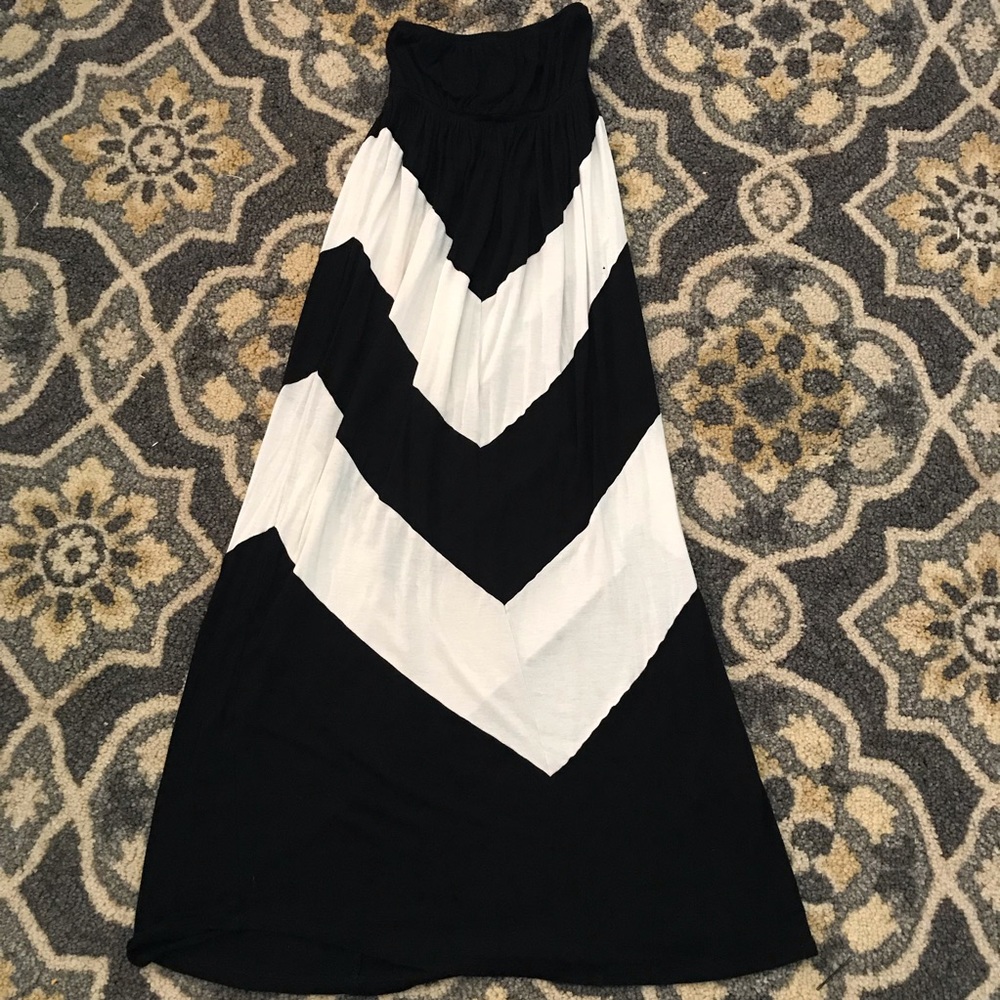 Black and white chevron maxi dress